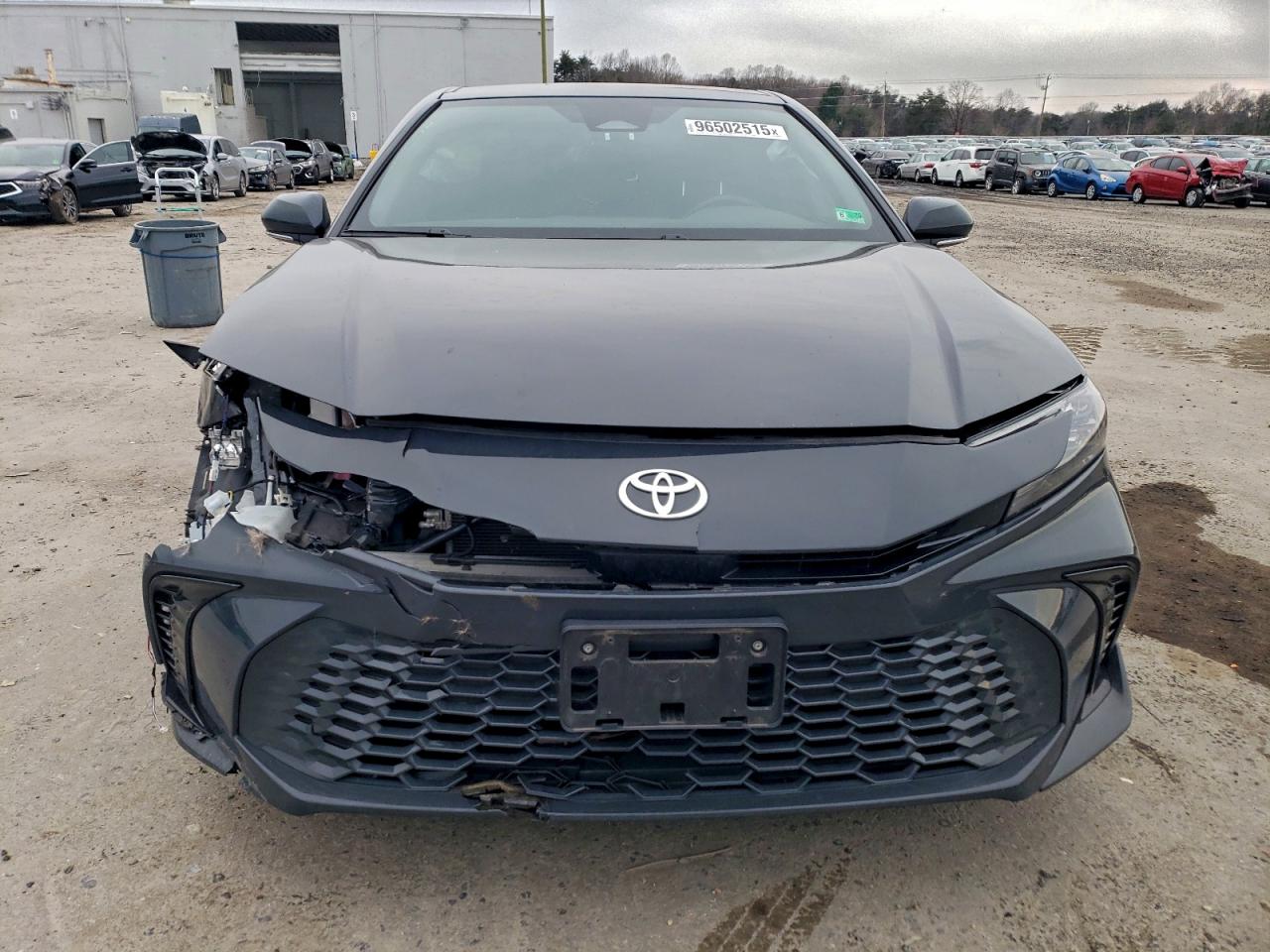 2025 TOYOTA CAMRY XSE photo 5