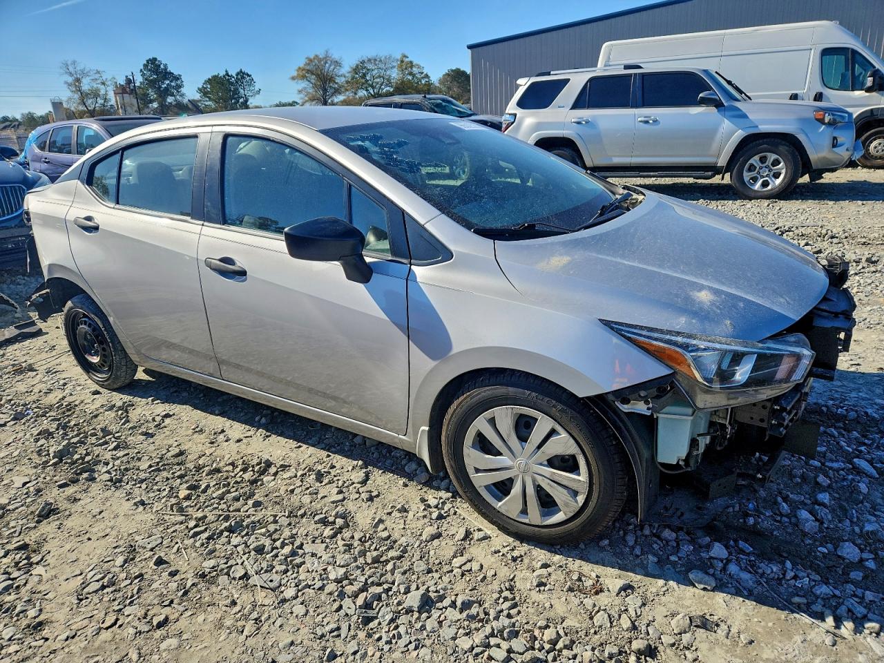 2021 NISSAN VERSA S photo 4