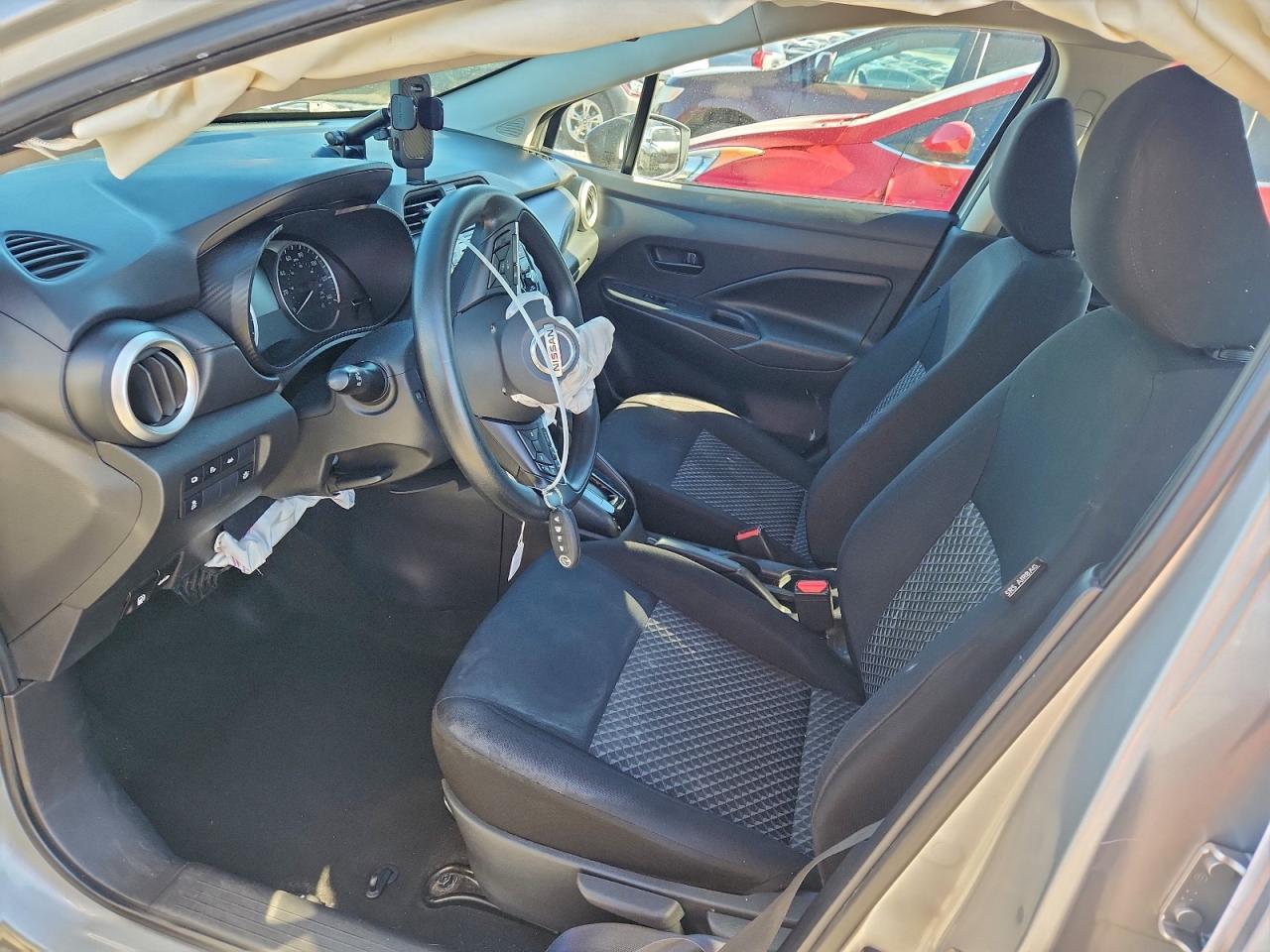 2021 NISSAN VERSA S photo 7