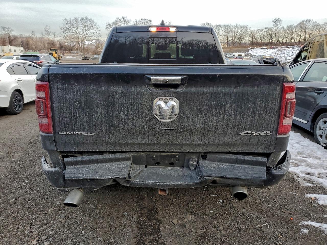 2019 RAM 1500 LIMITED photo 6