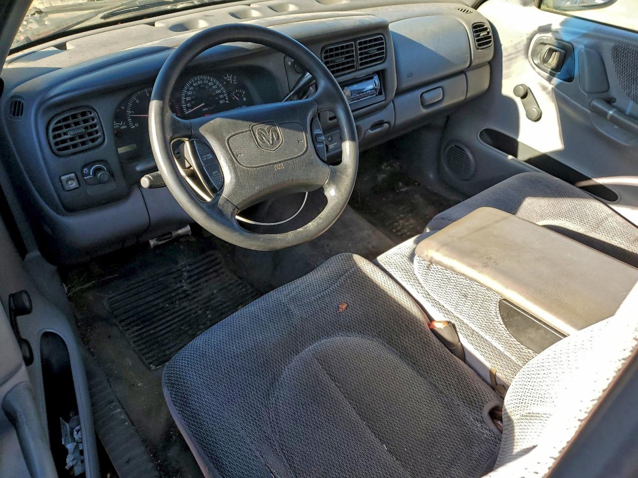 1998 DODGE DAKOTA photo 8