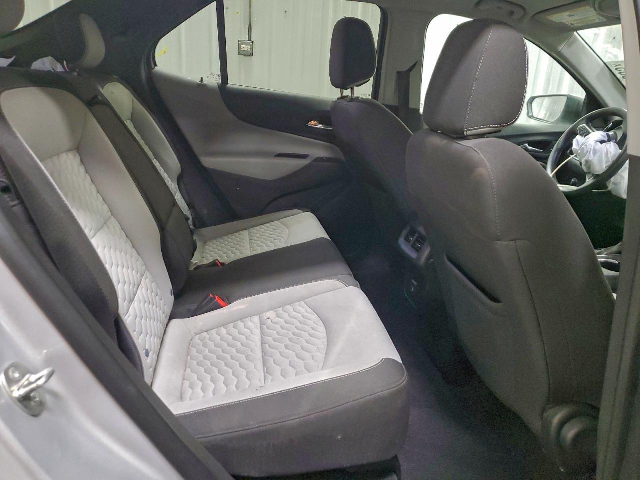 2020 CHEVROLET EQUINOX LS photo 10