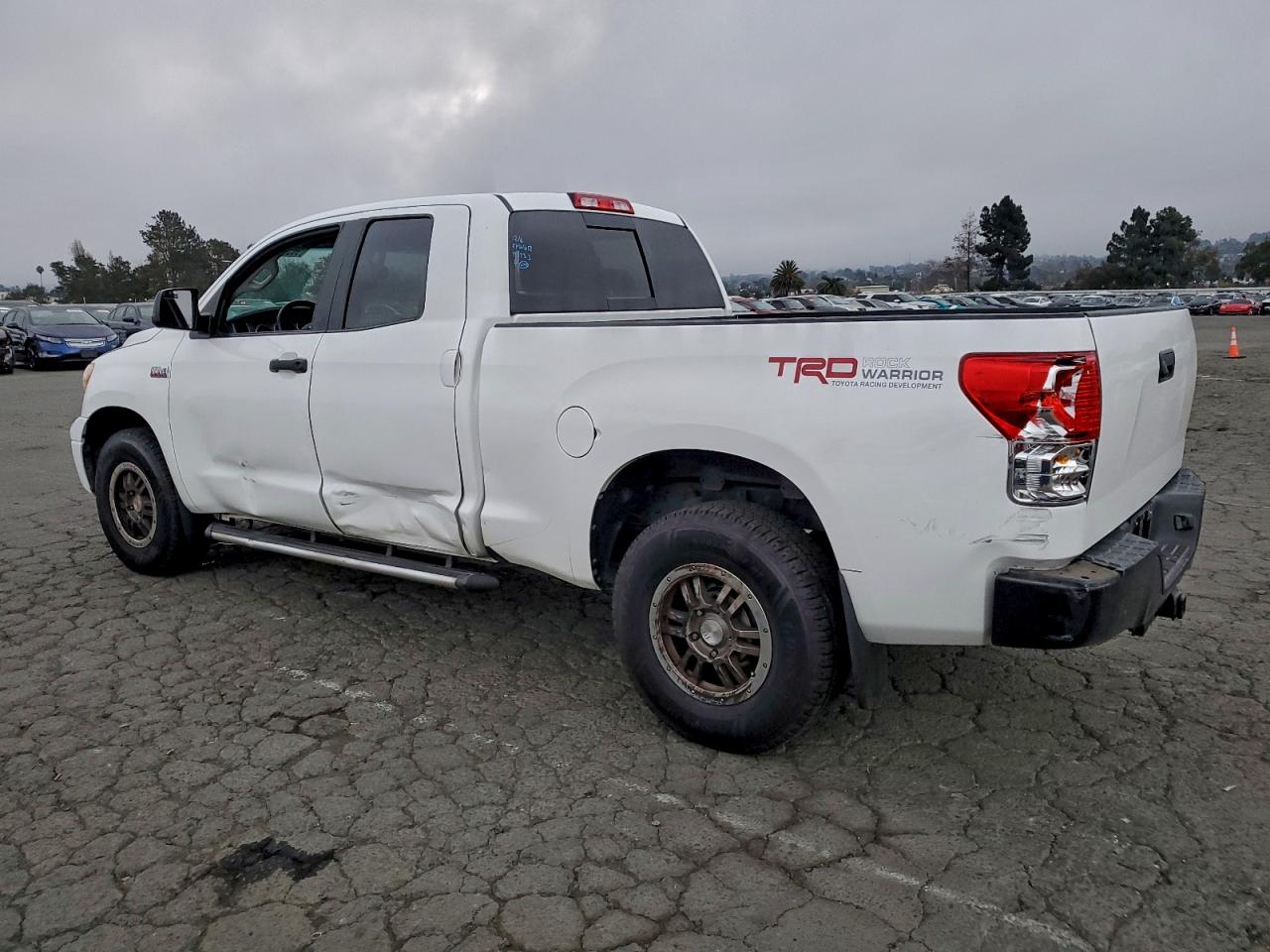 2012 TOYOTA TUNDRA DOUBLE CAB SR5 photo 2