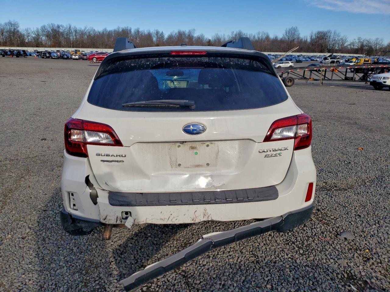 2015 SUBARU OUTBACK 2.5I PREMIUM photo 6