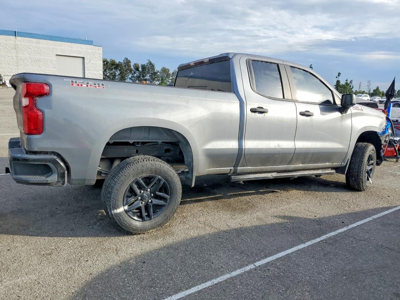2020 CHEVROLET SILVERADO K1500 TRAIL BOSS CUSTOM photo 3