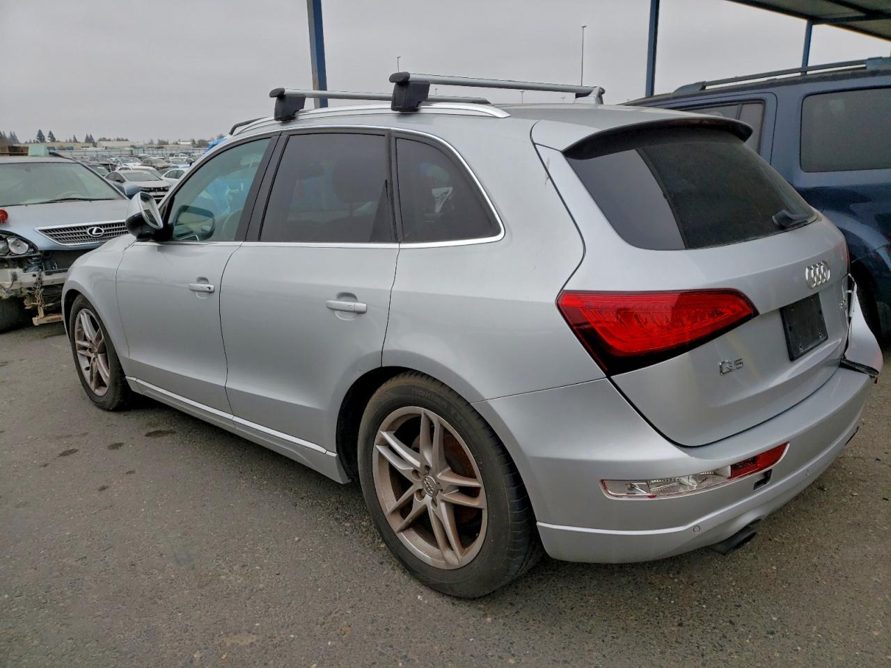 2013 AUDI Q5 PREMIUM PLUS photo 2