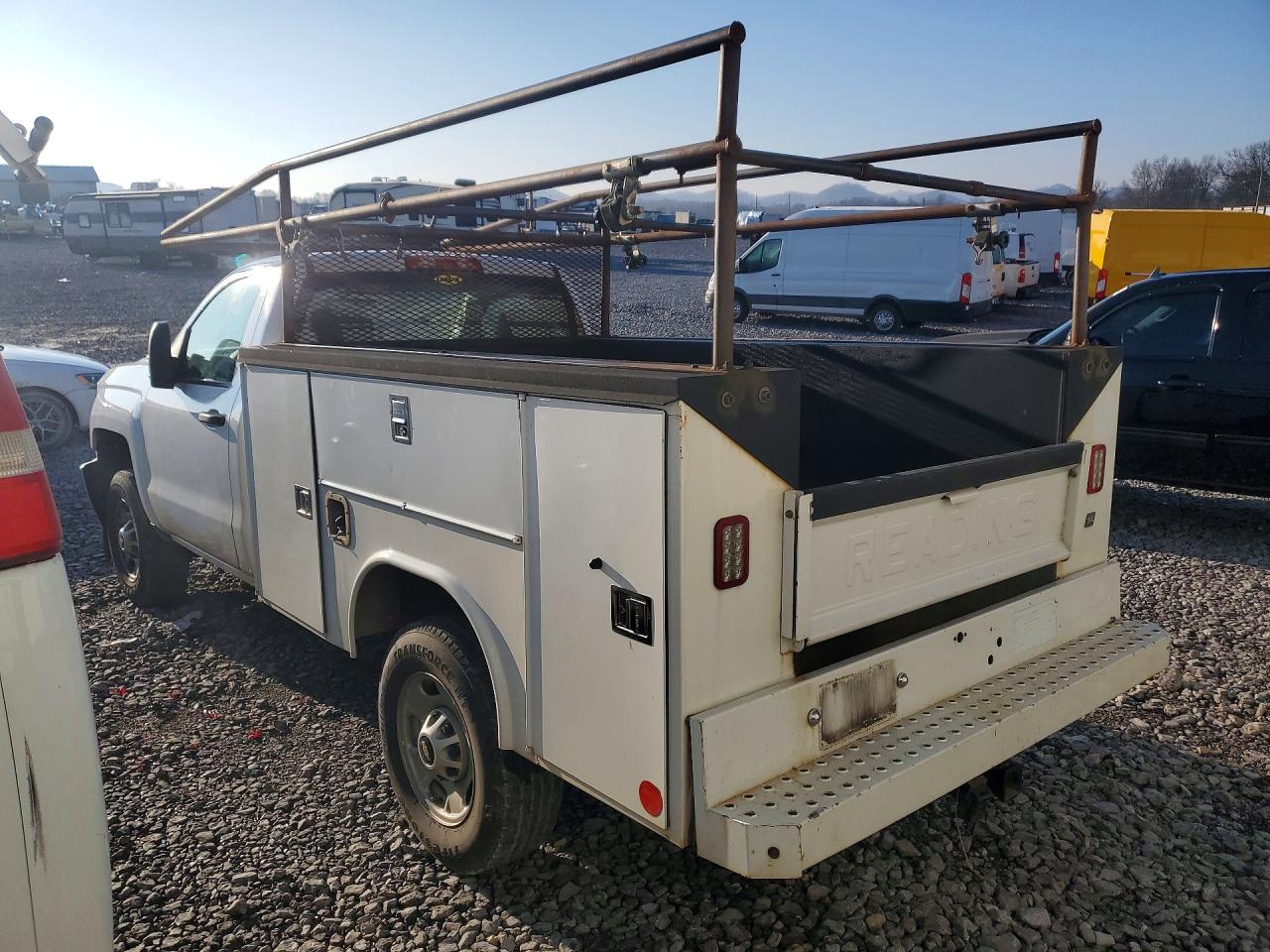 2018 CHEVROLET SILVERADO C2500 HEAVY DUTY photo 2