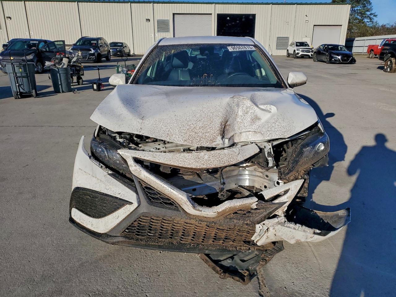 2021 TOYOTA CAMRY SE photo 13