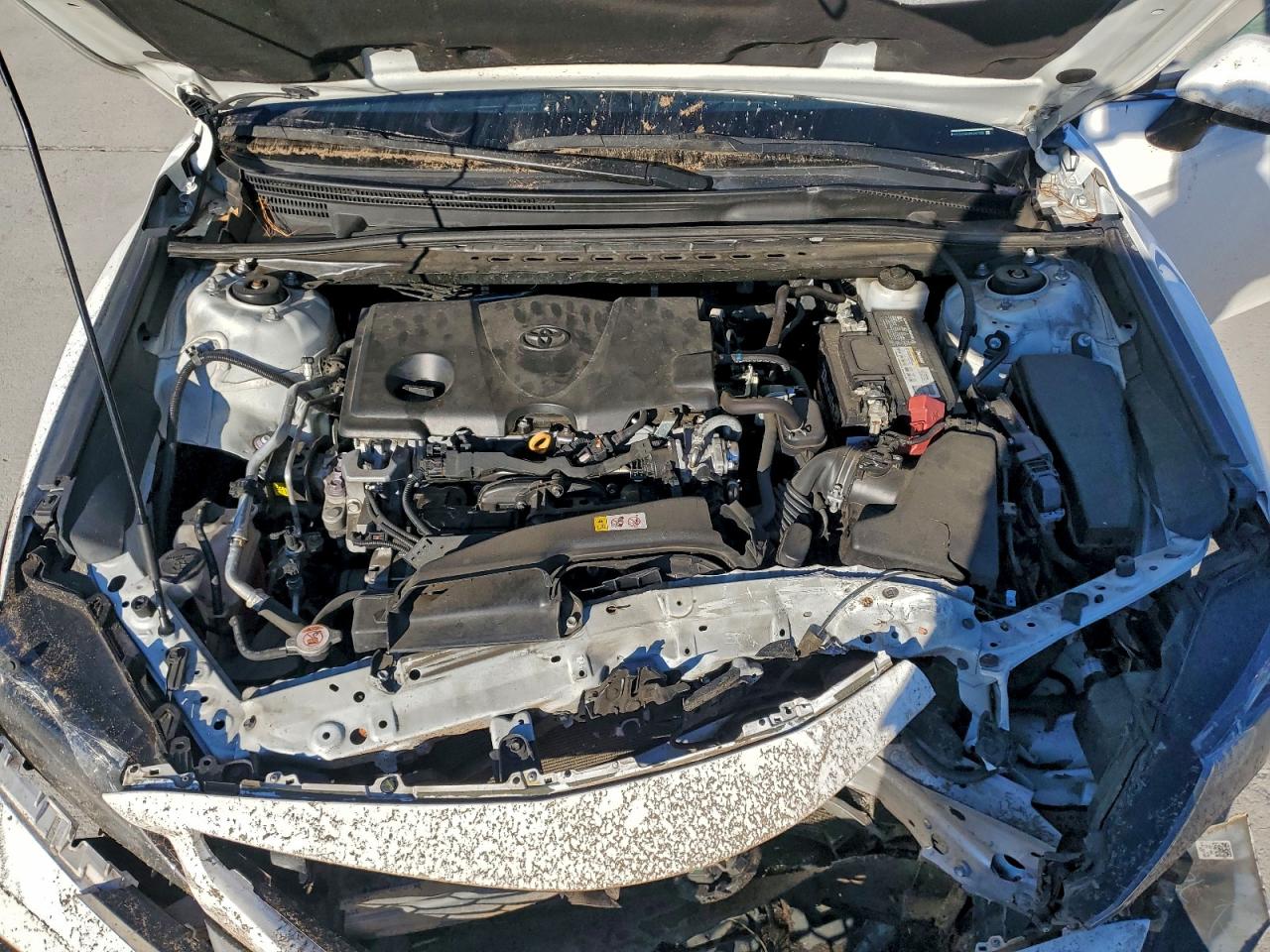2021 TOYOTA CAMRY SE photo 31