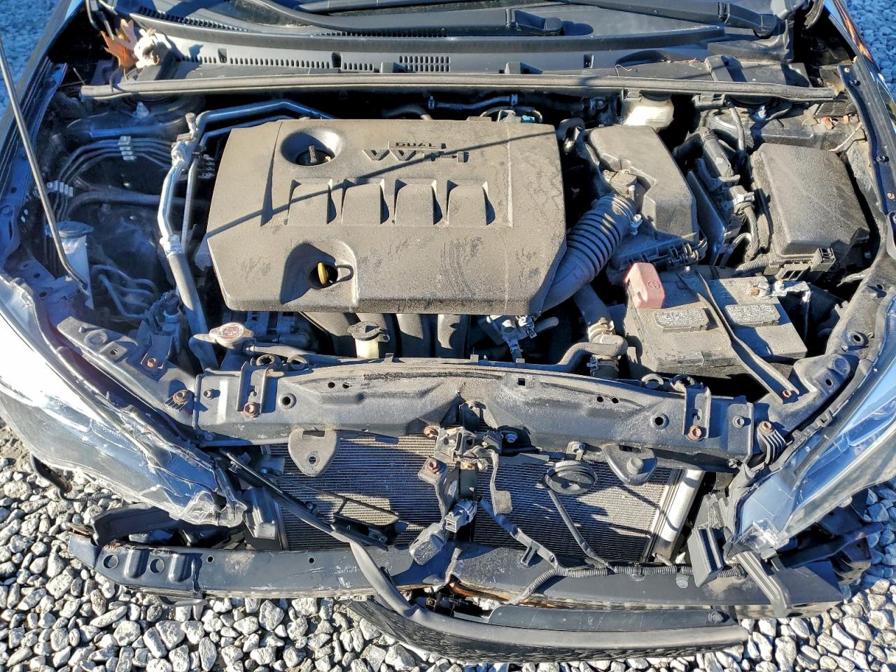 2019 TOYOTA COROLLA L photo 21
