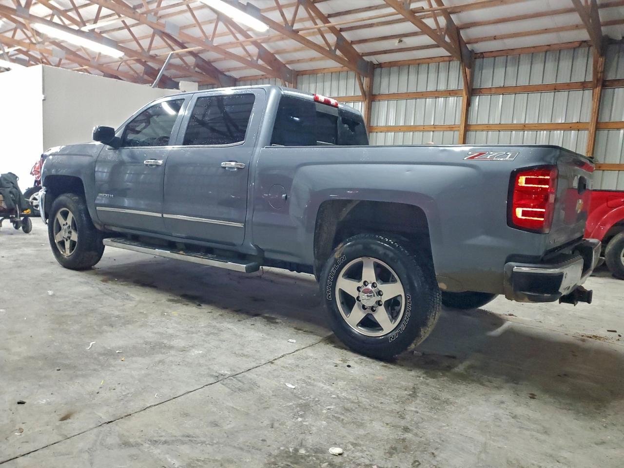 2015 CHEVROLET SILVERADO K2500 HEAVY DUTY LTZ photo 2