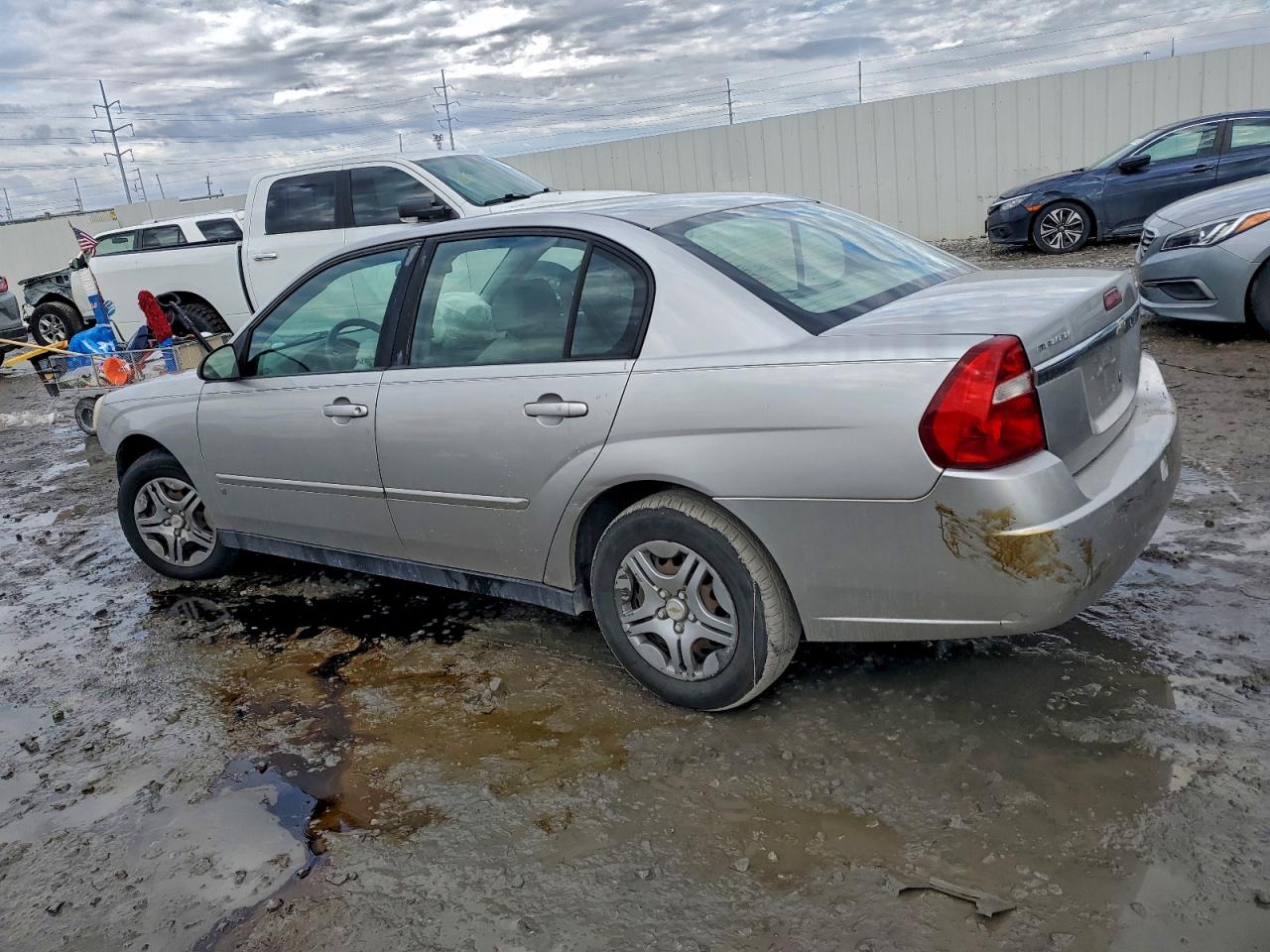 2006 CHEVROLET MALIBU LS photo 2