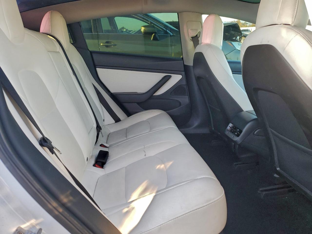 2020 TESLA MODEL 3 photo 10