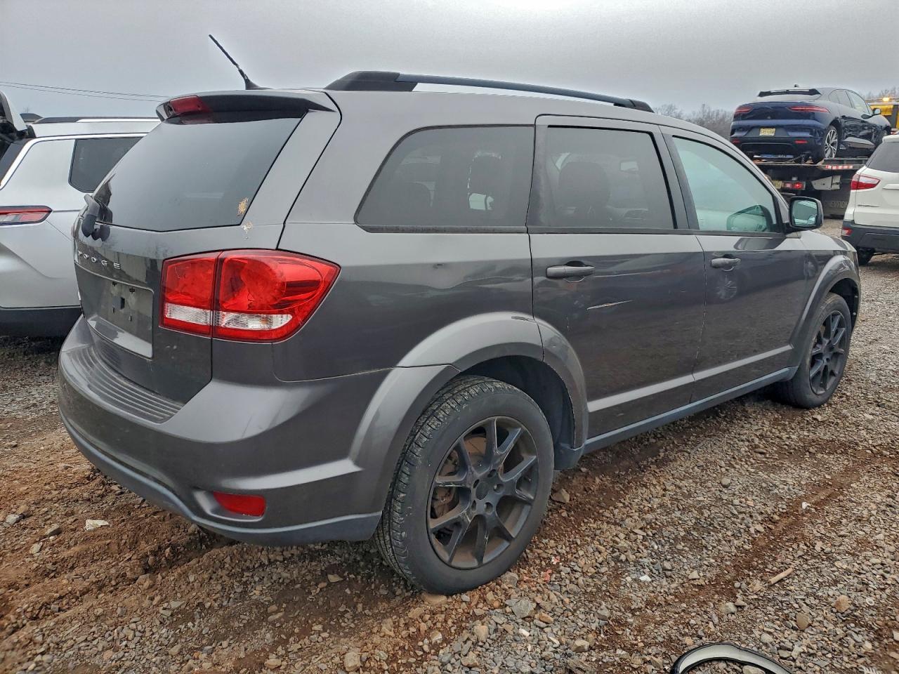 2014 DODGE JOURNEY SXT photo 3