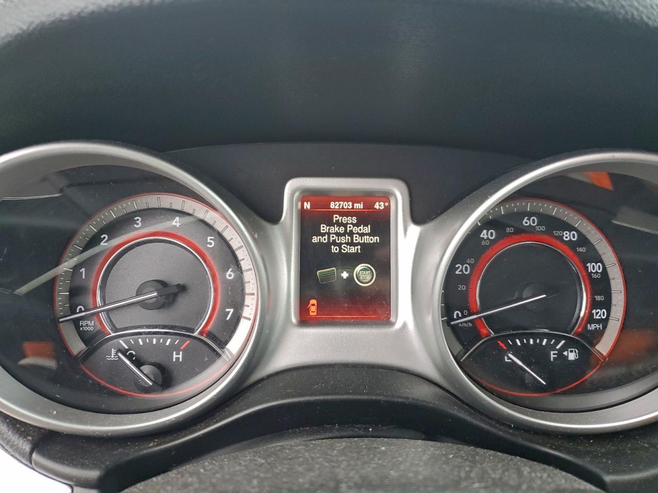 2014 DODGE JOURNEY SXT photo 9