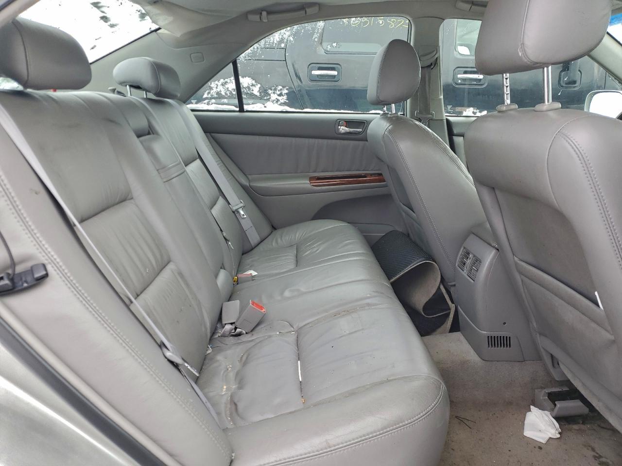 2003 TOYOTA CAMRY photo 10