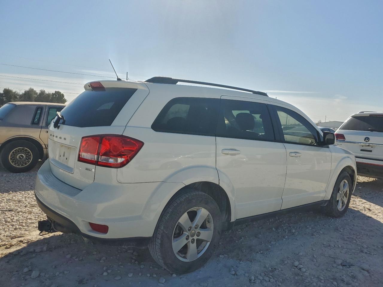 2012 DODGE JOURNEY SXT photo 3