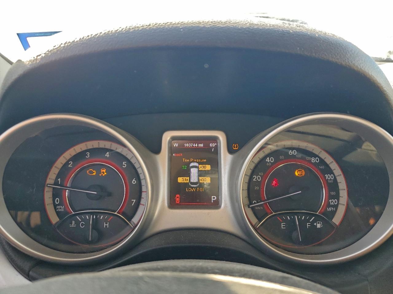 2012 DODGE JOURNEY SXT photo 9