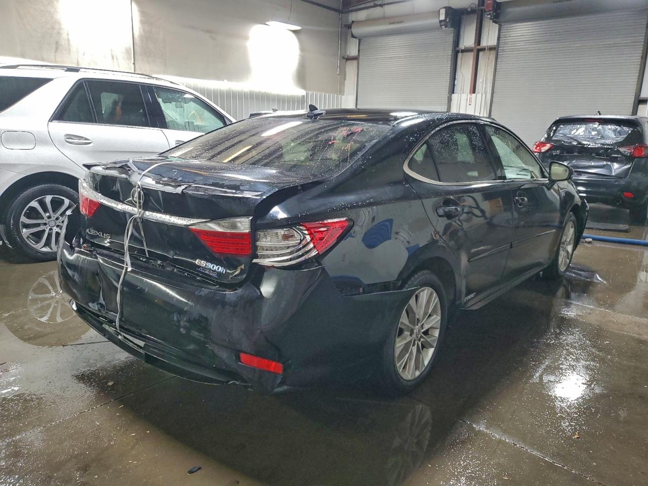 2013 LEXUS ES 300H photo 3