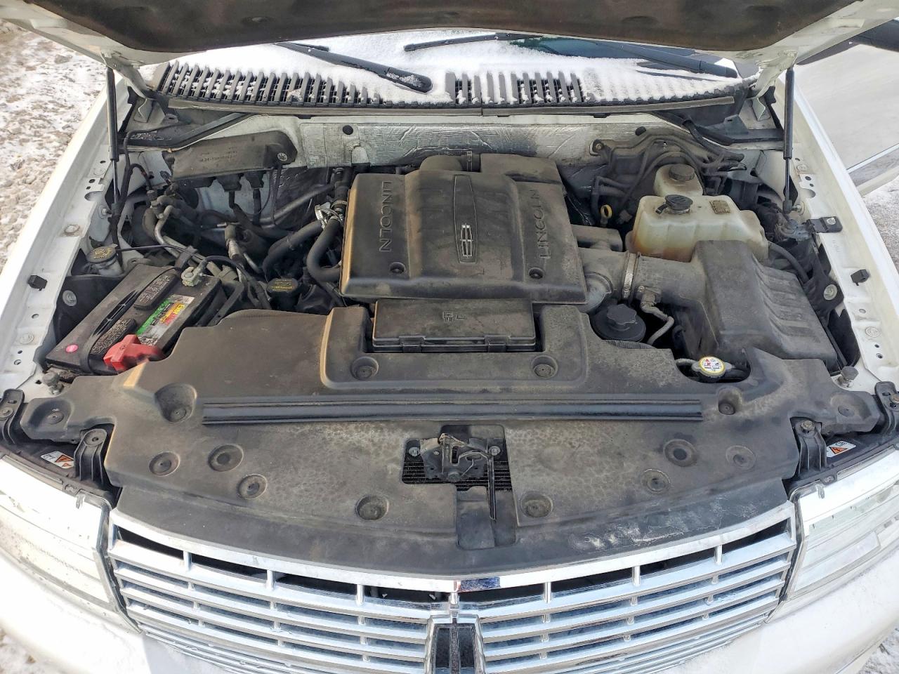 2012 LINCOLN NAVIGATOR photo 12
