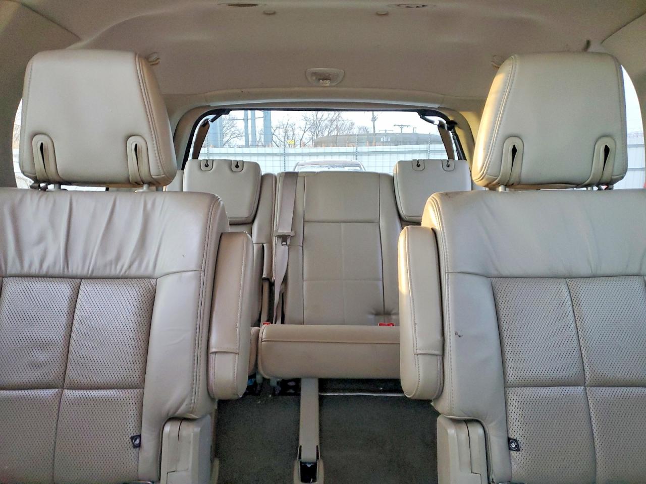 2012 LINCOLN NAVIGATOR photo 10