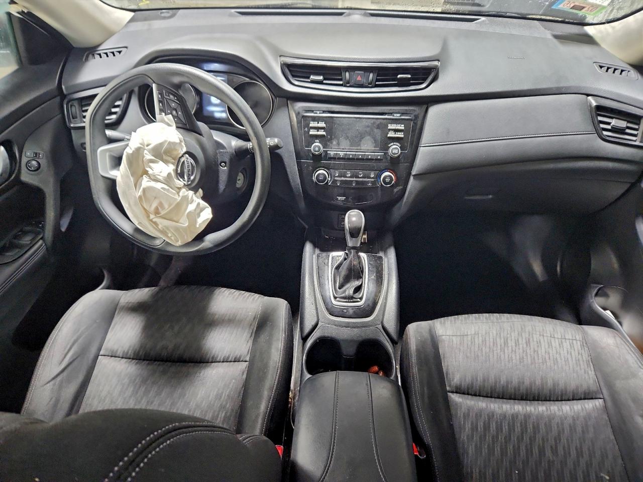 2017 NISSAN ROGUE S photo 8