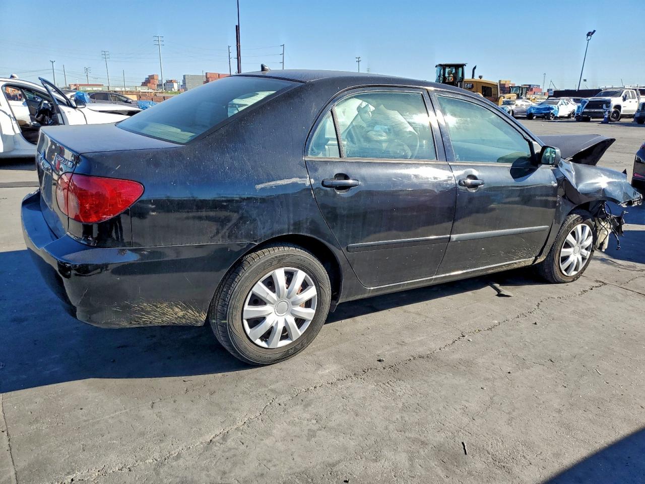 2005 TOYOTA COROLLA CE photo 3