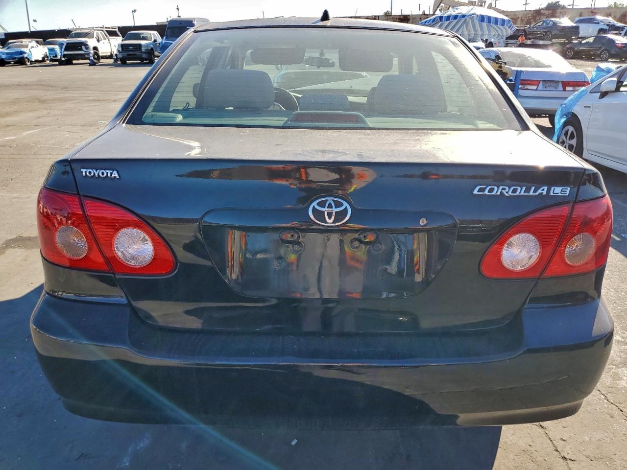 2005 TOYOTA COROLLA CE photo 6