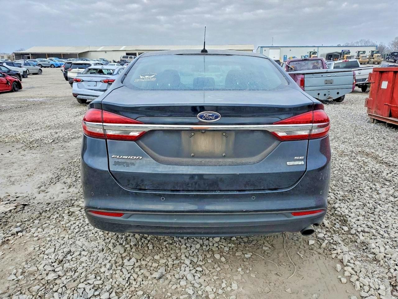 2017 FORD FUSION SE photo 6