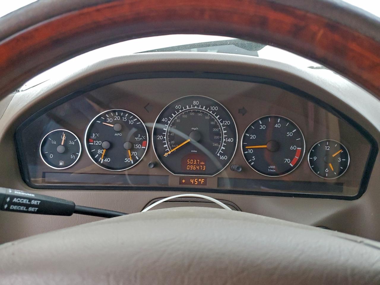 2000 MERCEDES-BENZ SL 500 photo 9