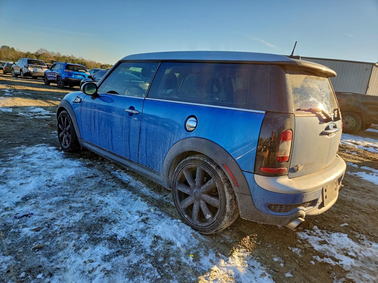 2010 MINI COOPER S CLUBMAN photo 2