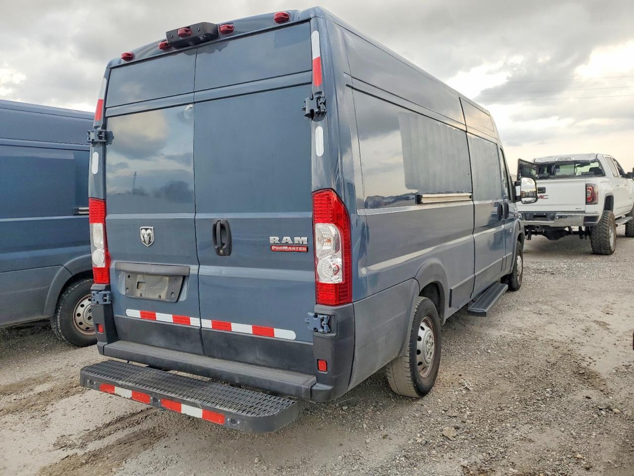 2021 RAM PROMASTER 3500 DELIVERY VAN photo 3