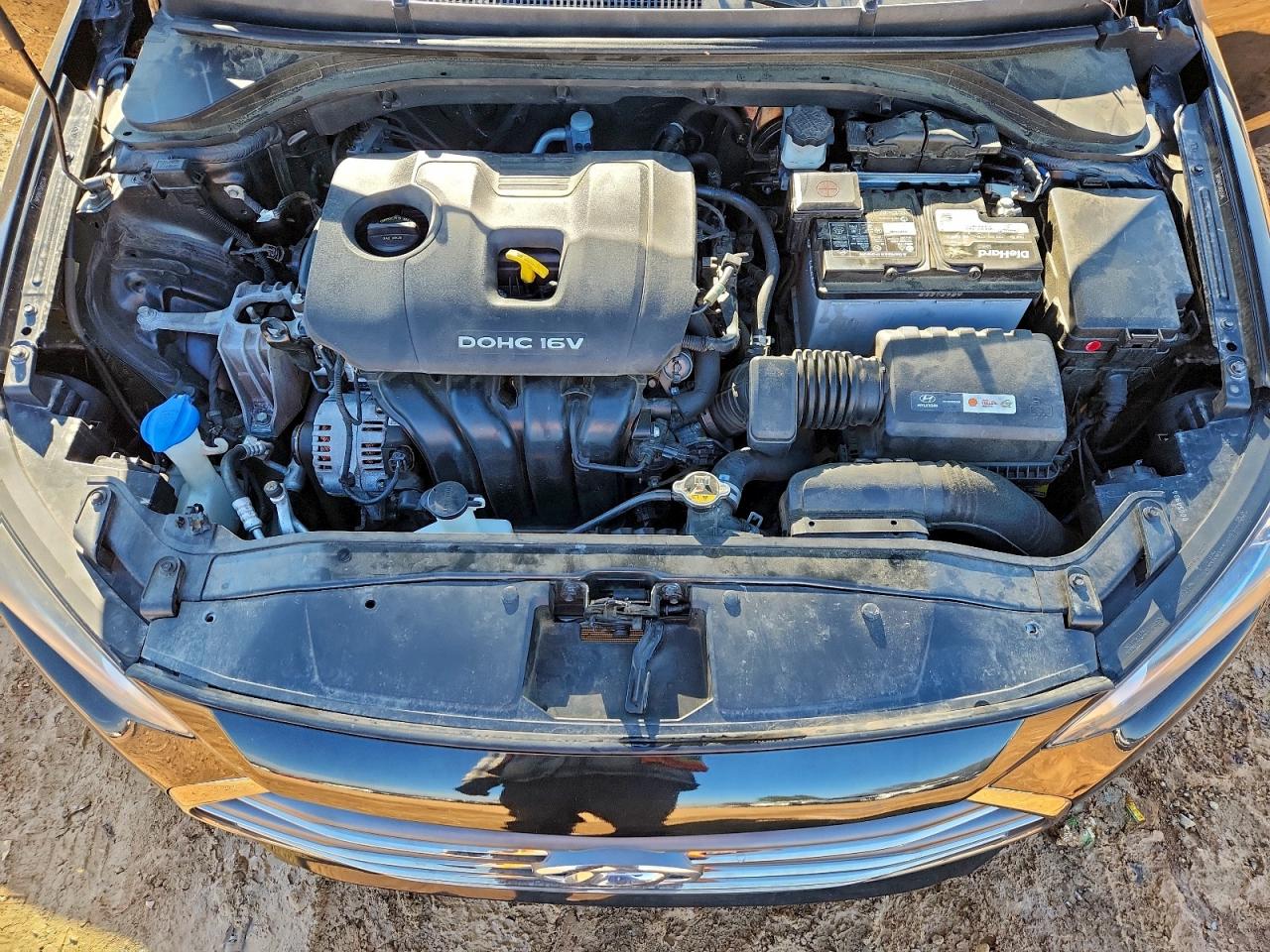 2018 HYUNDAI ELANTRA SEL photo 11