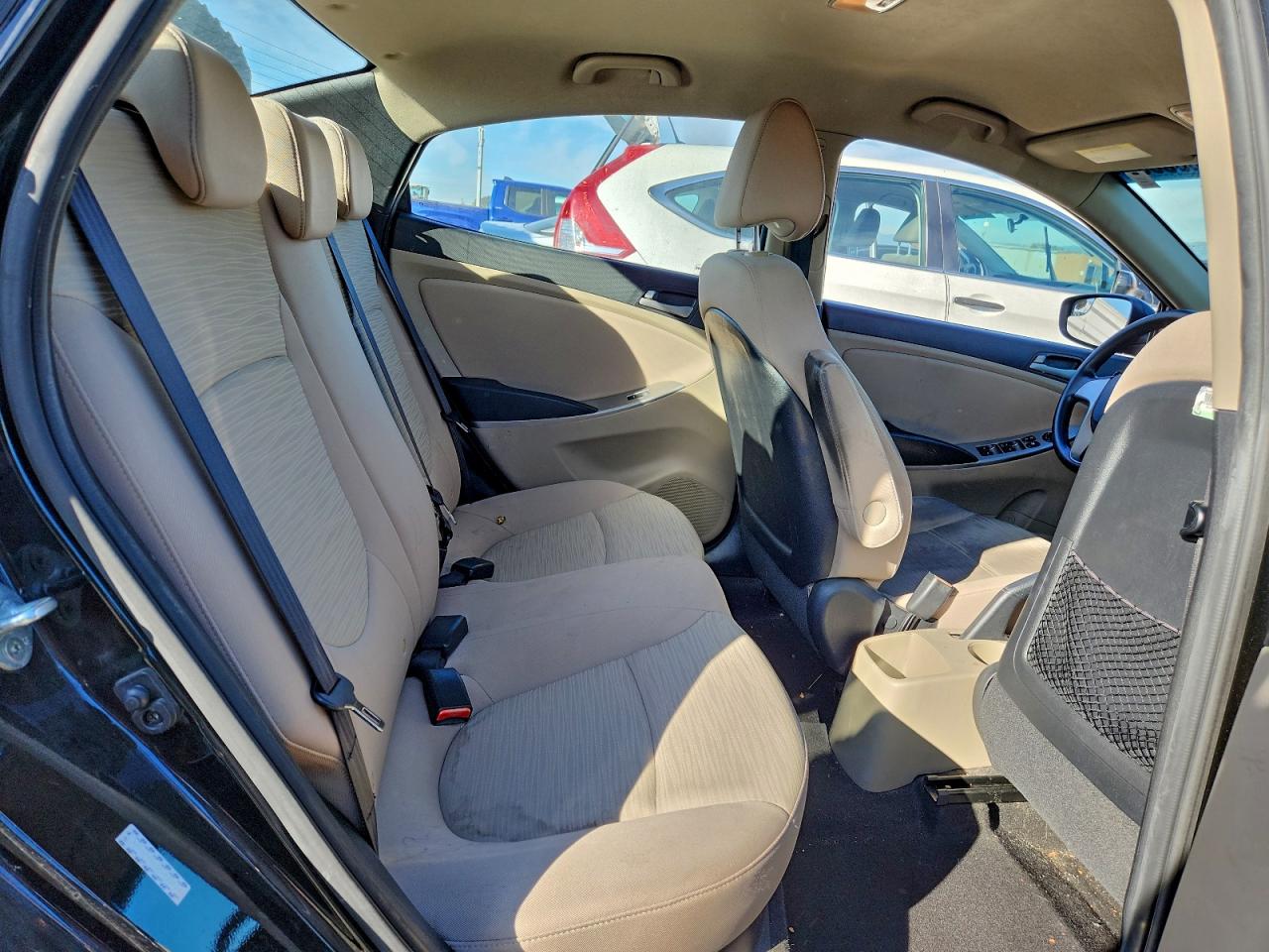 2015 HYUNDAI ACCENT GLS photo 10