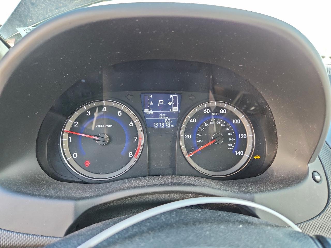 2015 HYUNDAI ACCENT GLS photo 9