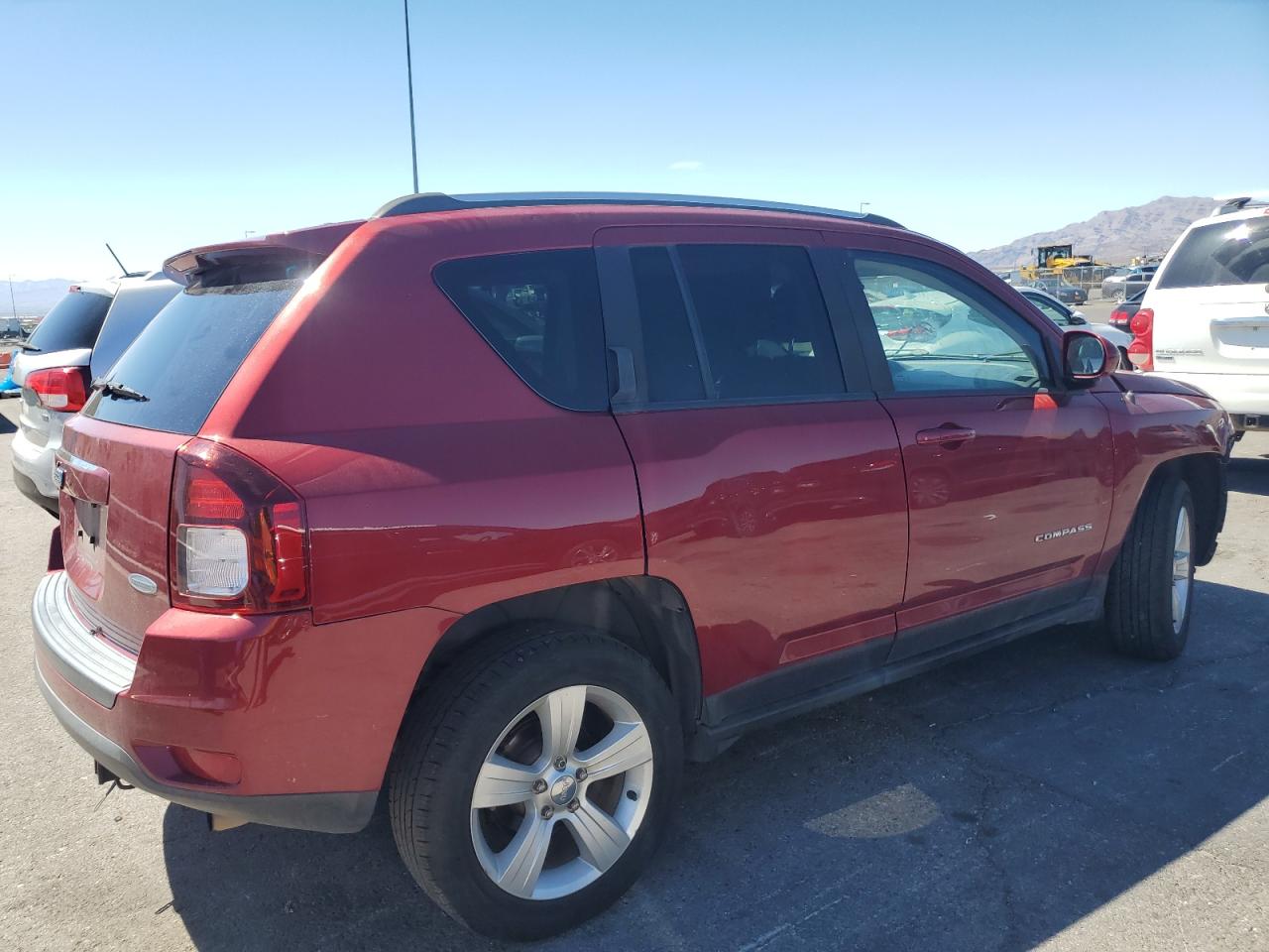2016 JEEP COMPASS LATITUDE photo 3