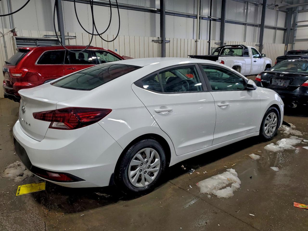 2019 HYUNDAI ELANTRA SE photo 3