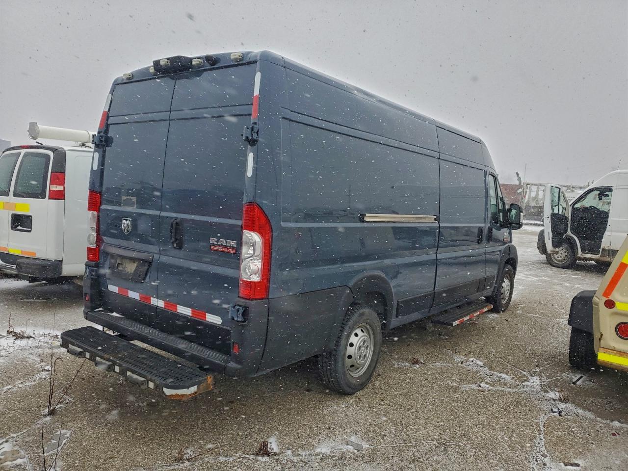 2021 RAM PROMASTER 3500 DELIVERY VAN photo 3