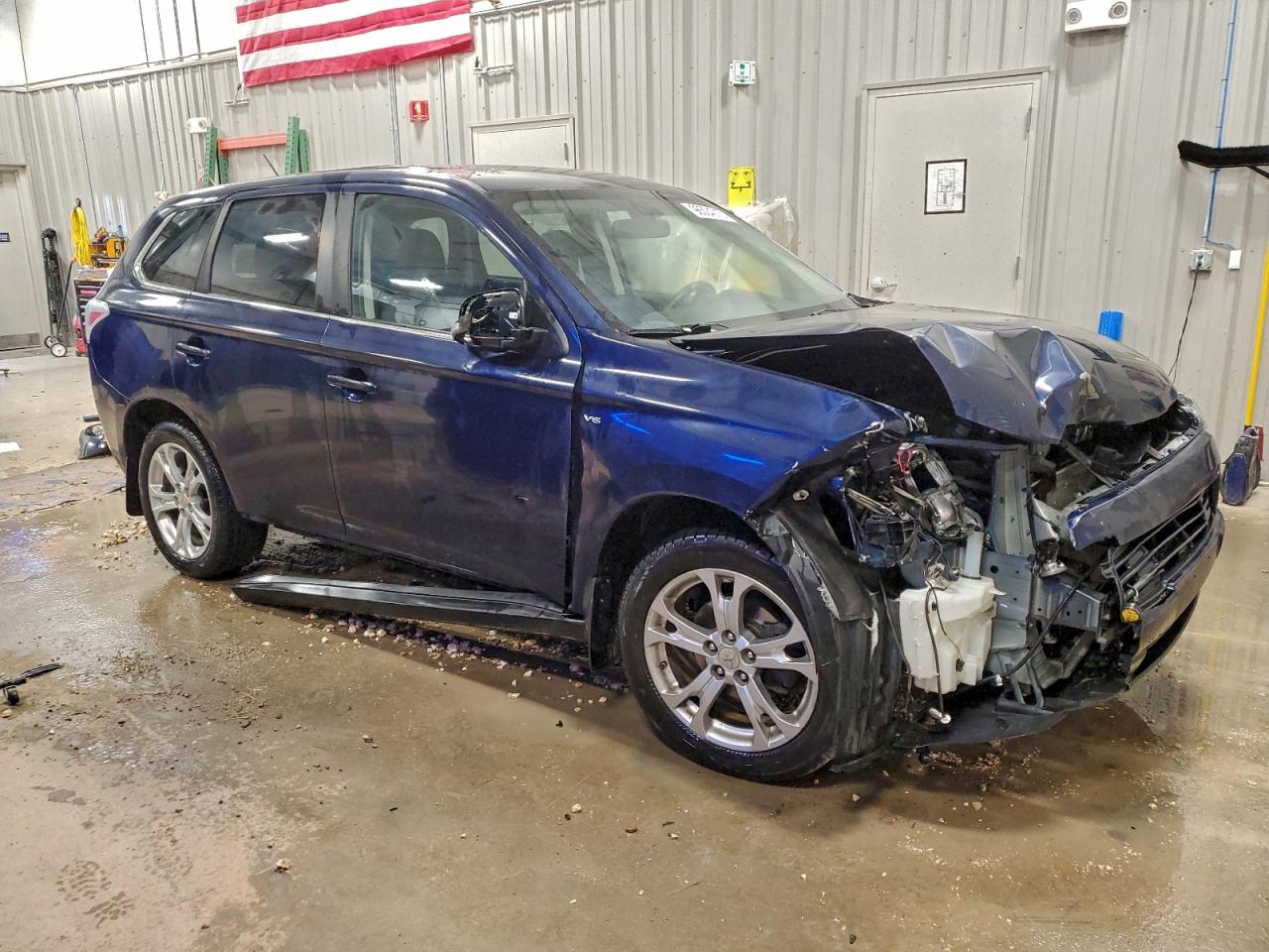 2014 MITSUBISHI OUTLANDER GT photo 4
