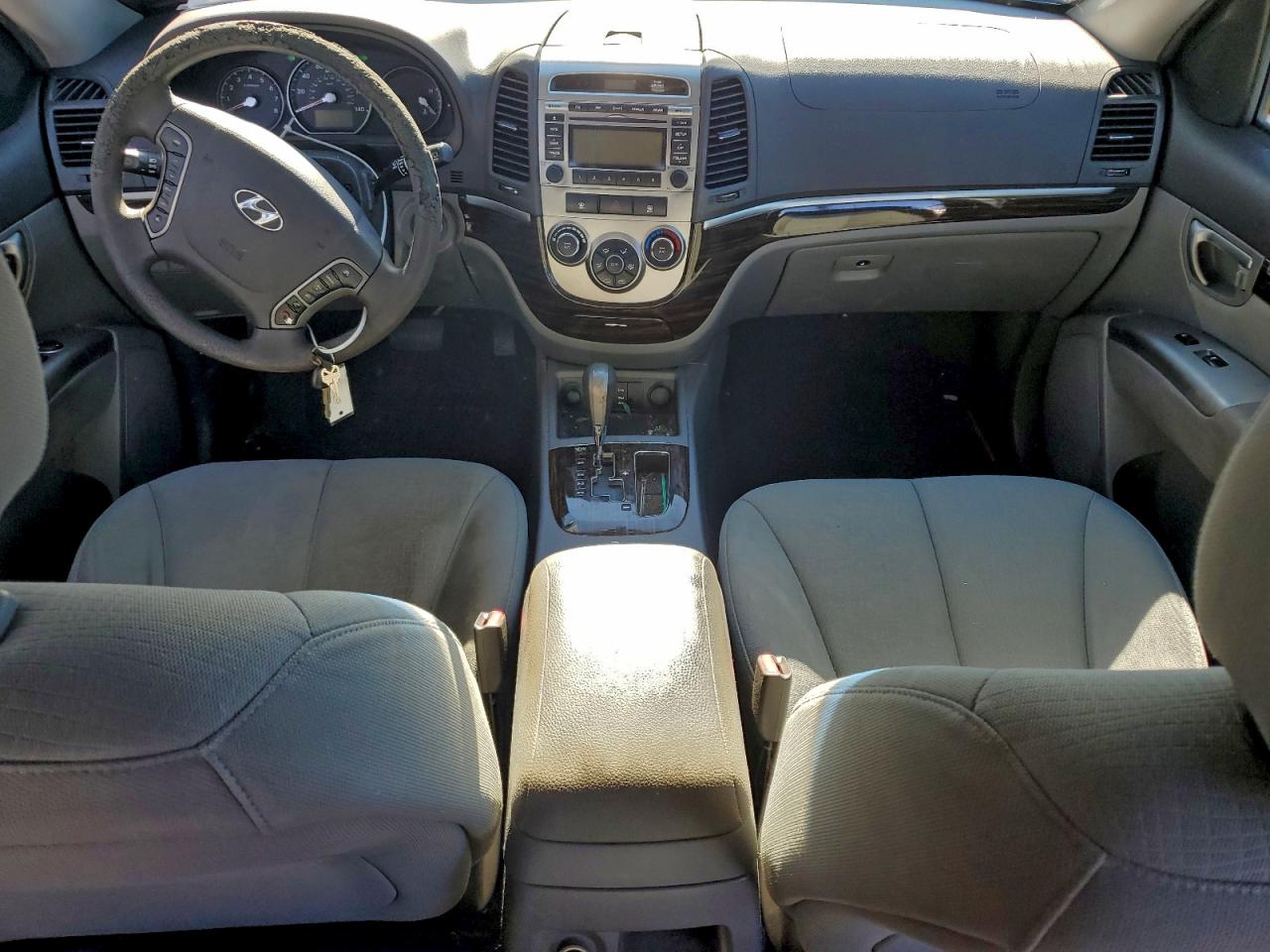 2011 HYUNDAI SANTA FE GLS photo 15