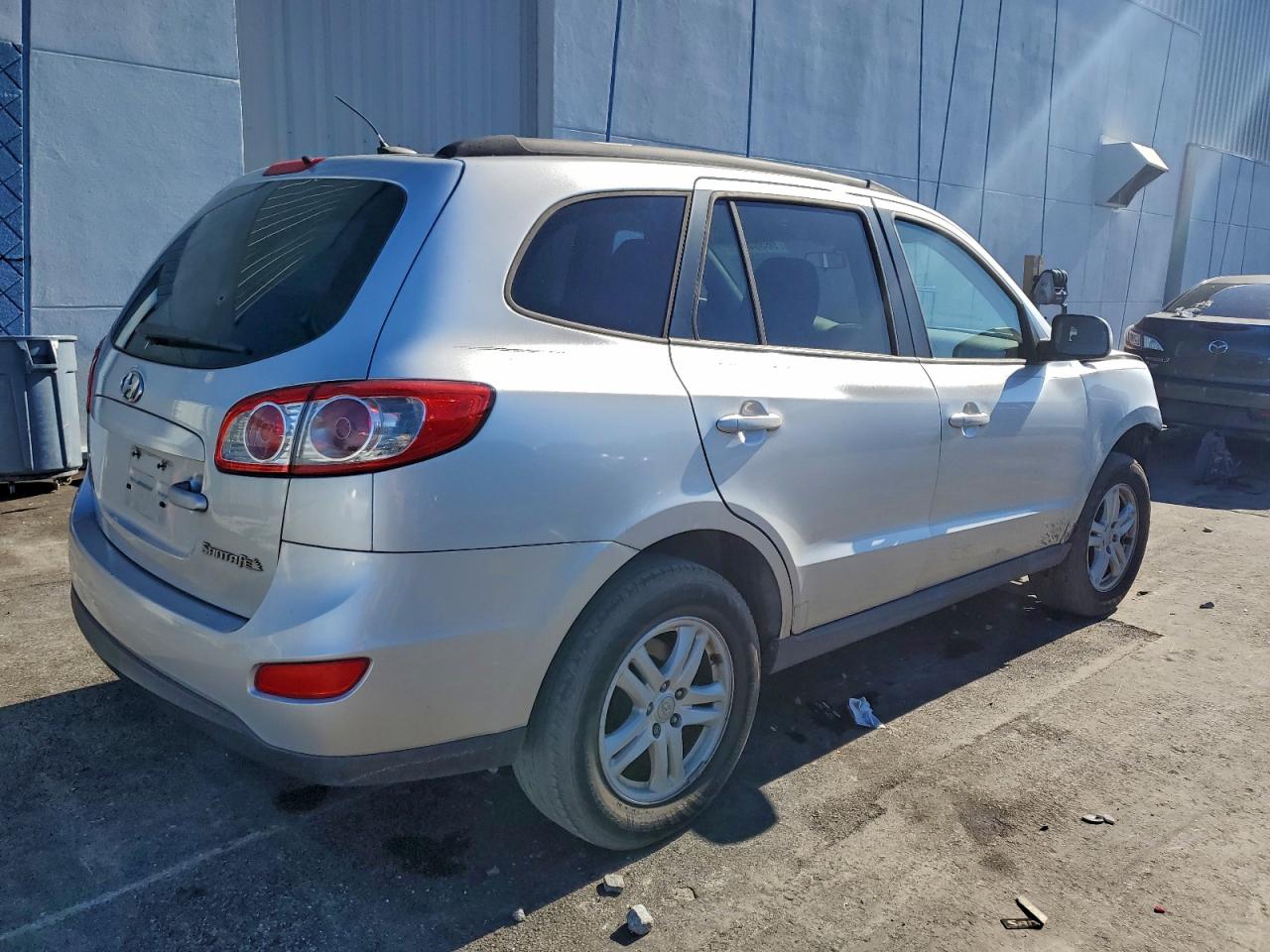 2011 HYUNDAI SANTA FE GLS photo 5