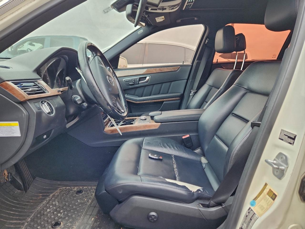 2012 MERCEDES-BENZ E 350 photo 7