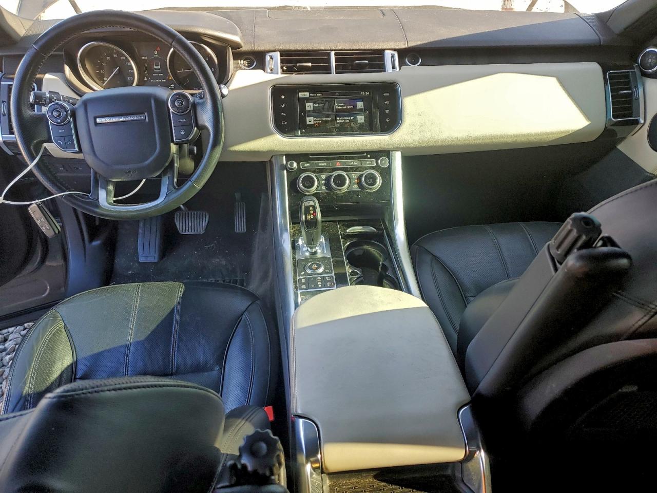 2016 LAND ROVER RANGE ROVER SPORT HSE photo 8