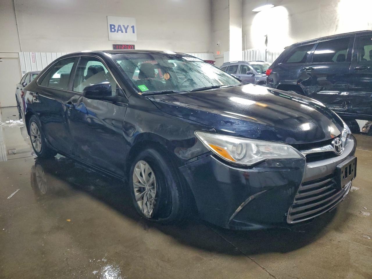 2016 TOYOTA CAMRY LE photo 7