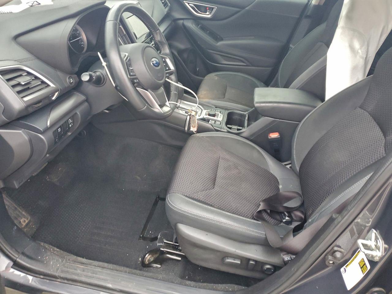 2022 SUBARU FORESTER PREMIUM photo 7
