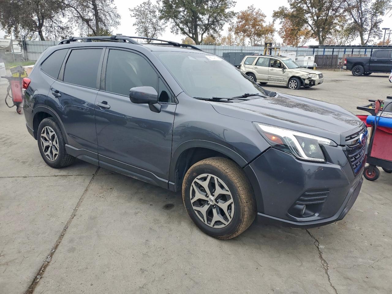 2022 SUBARU FORESTER PREMIUM photo 4
