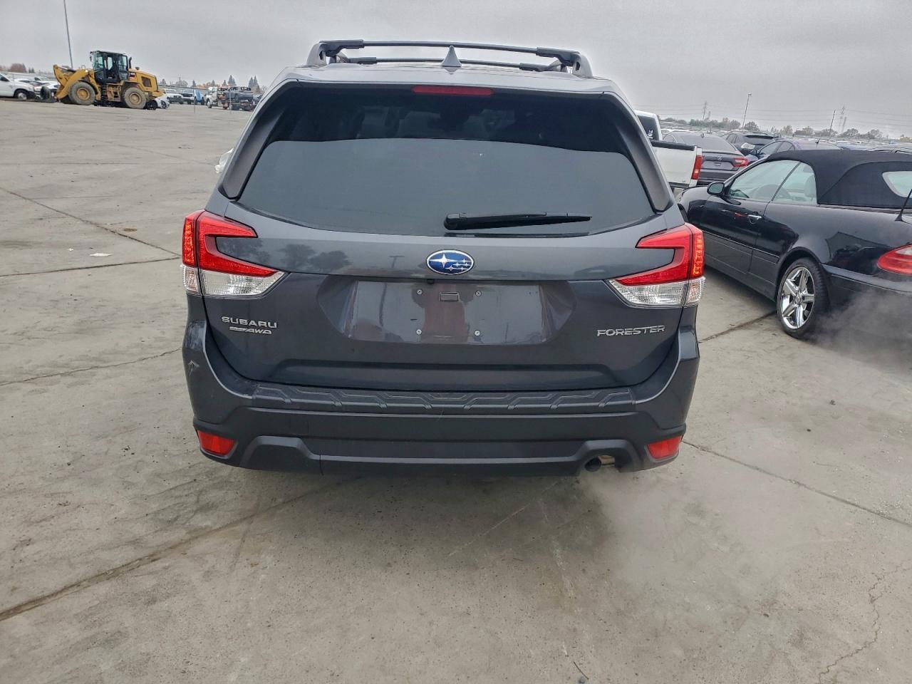 2022 SUBARU FORESTER PREMIUM photo 6