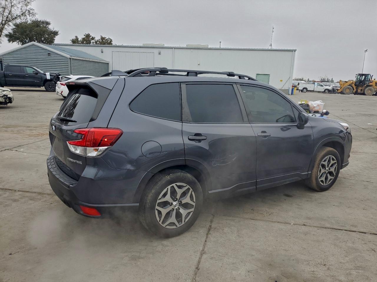 2022 SUBARU FORESTER PREMIUM photo 3