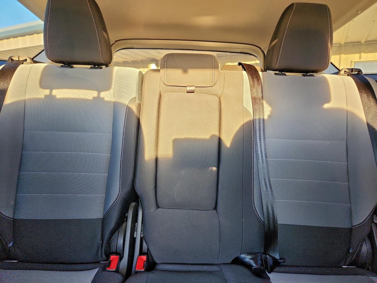 2016 FORD ESCAPE SE photo 10