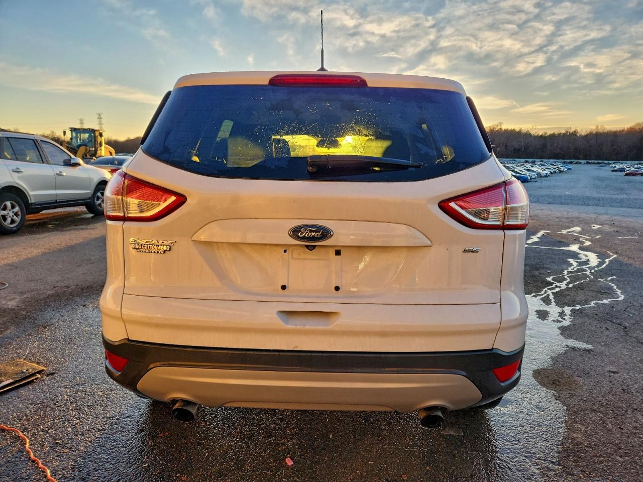 2016 FORD ESCAPE SE photo 6